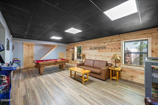 3523 Brook Stone Way, Pigeon Forge, TN 37863