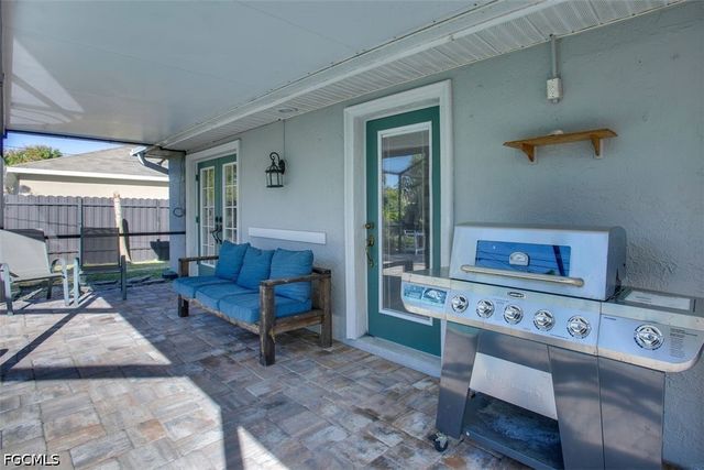 162 SE 22nd ST, Cape Coral, FL 33990