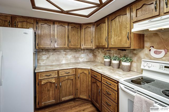 5603 T Street, Omaha, NE 68117