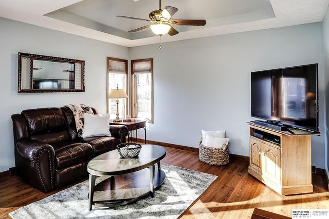 5603 T Street, Omaha, NE 68117