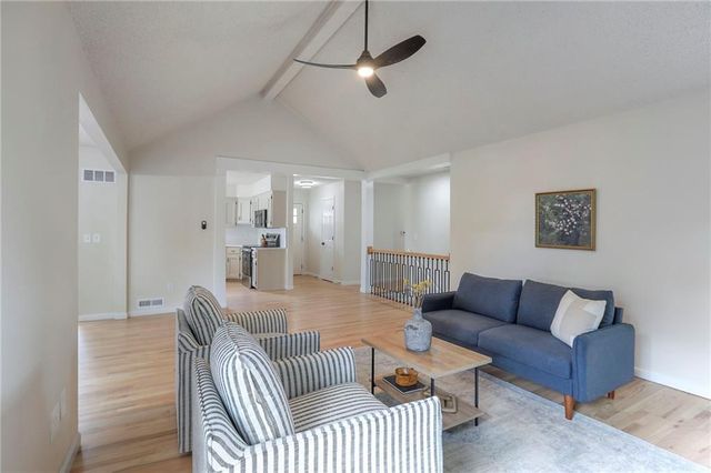 203 NE Crescent Street, Lee's Summit, MO 64086