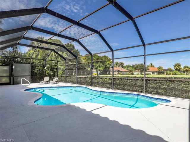 8983 Mustang Island CIR, Naples, FL 34113