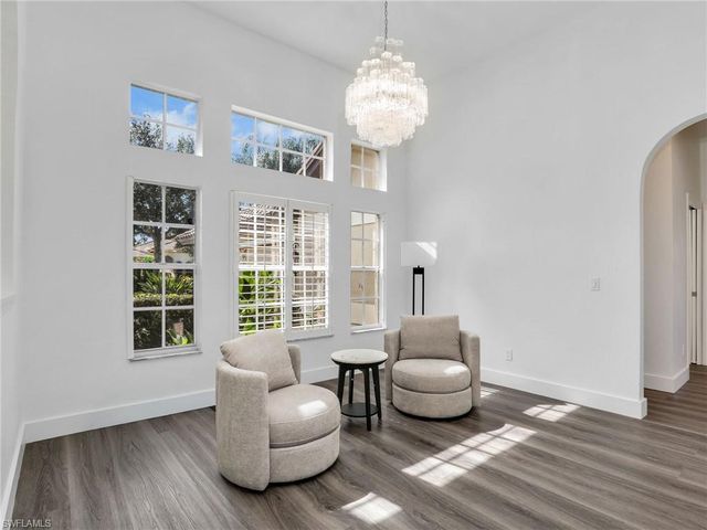 8983 Mustang Island CIR, Naples, FL 34113