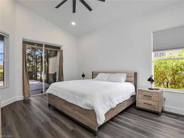 8983 Mustang Island CIR, Naples, FL 34113