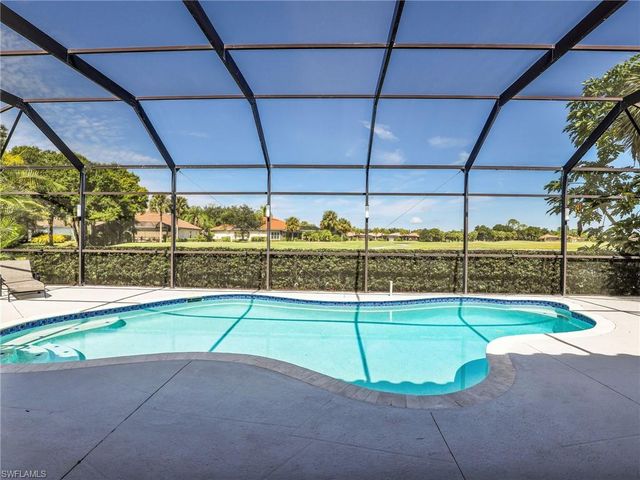 8983 Mustang Island CIR, Naples, FL 34113