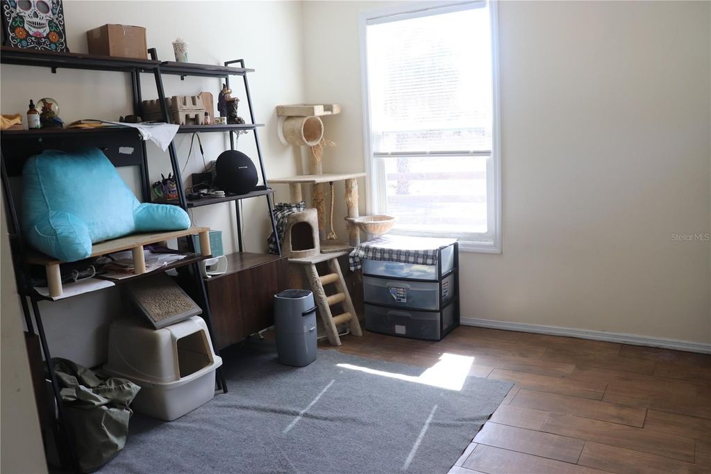 Image 19 of property listing at 19511 SE 110TH AVENUE, Inglis, FL 34449