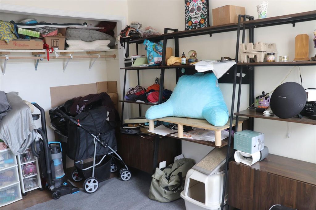 Image 33 of property listing at 19511 SE 110TH AVENUE, Inglis, FL 34449