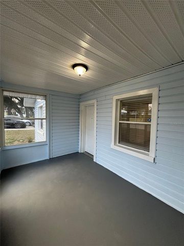 403 VIRGINIA STREET, Frostproof, FL 33843