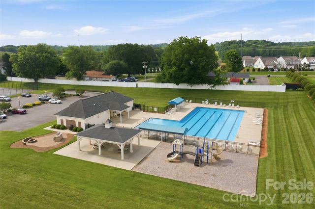 117 Canada Drive, Statesville, NC 28677