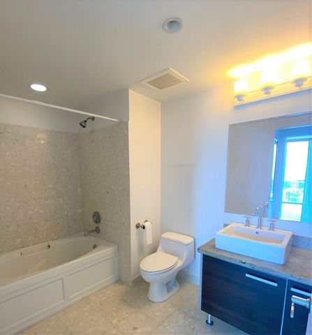 185 SW 7th Street 3708, Miami, FL 33130