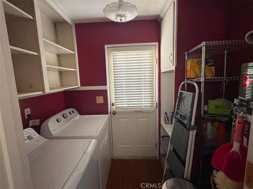 Image 7 of property listing at 221 E Elwood, Glendora, CA 91741