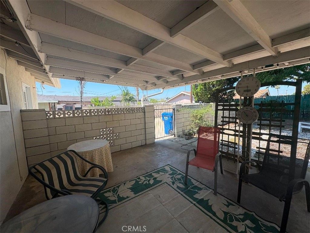 Image 9 of property listing at 221 E Elwood, Glendora, CA 91741