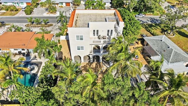 315 40TH AVENUE, St Pete Beach, FL 33706