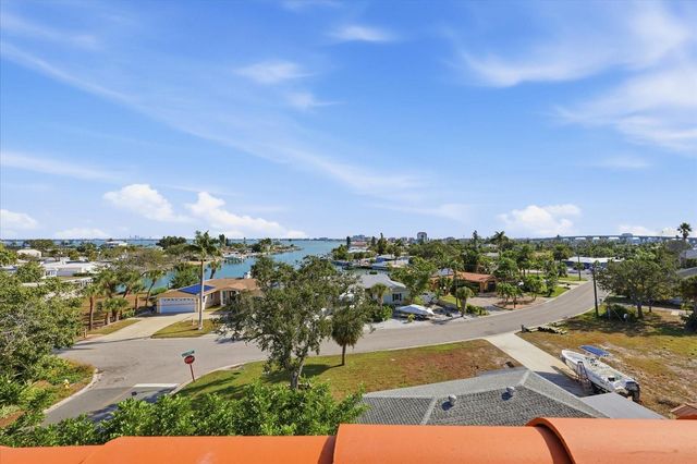 315 40TH AVENUE, St Pete Beach, FL 33706