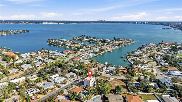 315 40TH AVENUE, St Pete Beach, FL 33706