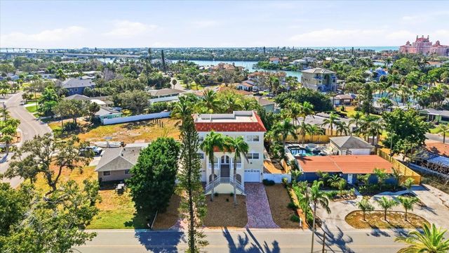 315 40TH AVENUE, St Pete Beach, FL 33706