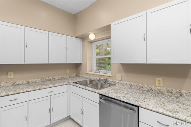 5030 Idaho Avenue, St Louis, MO 63111