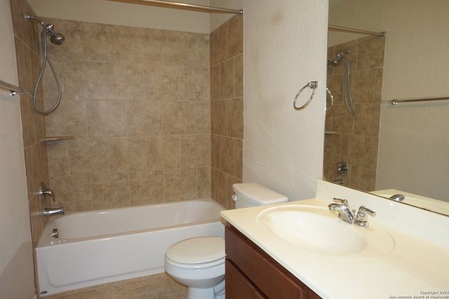 10213 sparkle, Schertz, TX 78154