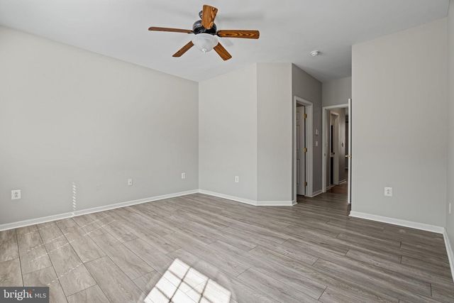 13 BREWERYTOWN CT, Philadelphia, PA 19121
