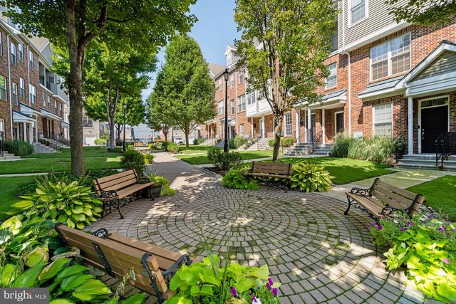 13 BREWERYTOWN CT, Philadelphia, PA 19121