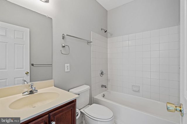 13 BREWERYTOWN CT, Philadelphia, PA 19121