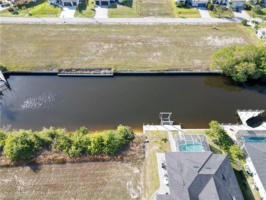 1221 NW 39th AVE, CAPE CORAL, FL 33993 — photo 3