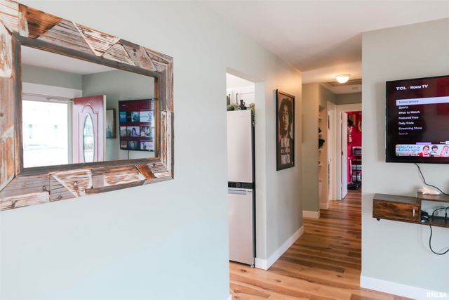 1815 FAIRFIELD Drive, Springfield, IL 62702