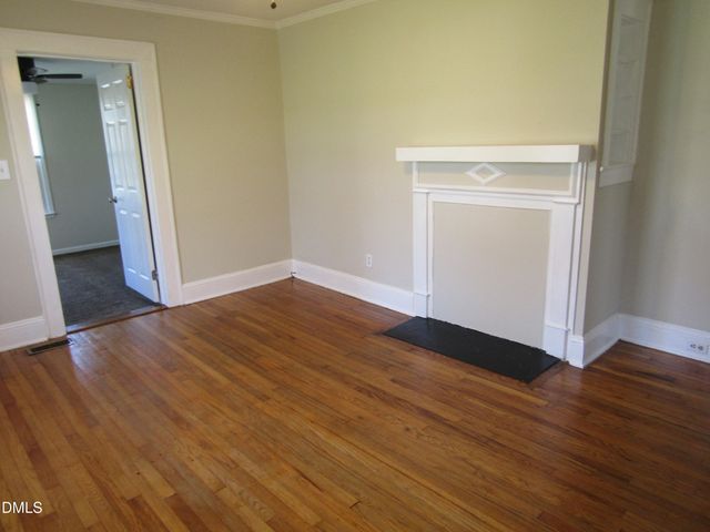 1719 Lower Hopedale Road, Burlington, NC 27217