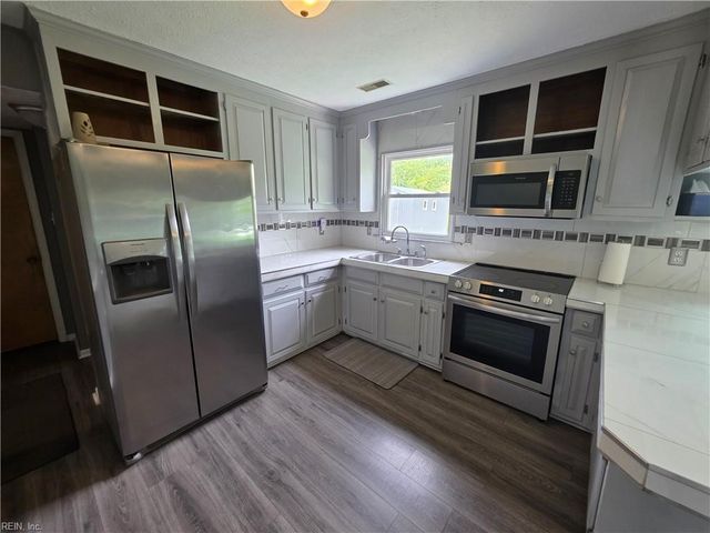 6 Waterview PT, Hampton, VA 23666