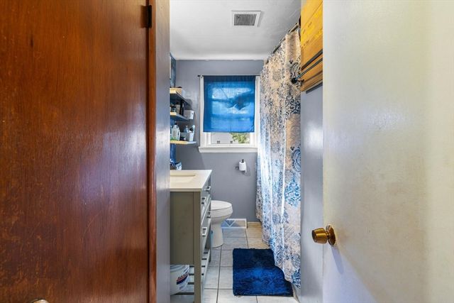 266 Myrtle St, Brockton, MA 02301