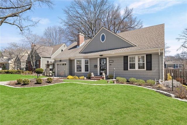 5347 Canterbury Road, Fairway, KS 66205