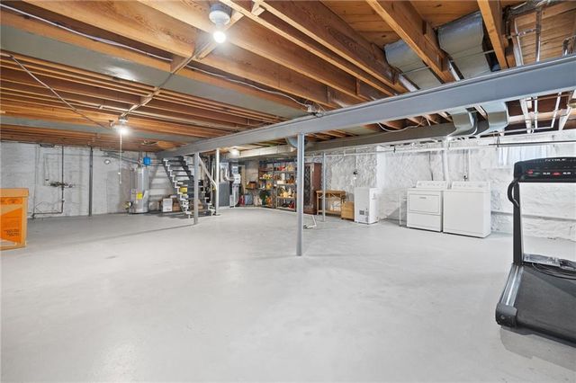 5347 Canterbury Road, Fairway, KS 66205