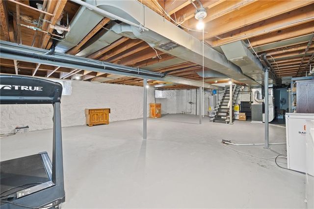 5347 Canterbury Road, Fairway, KS 66205