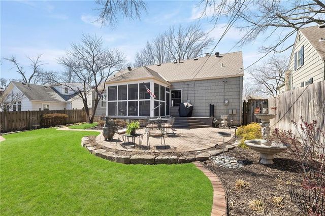 5347 Canterbury Road, Fairway, KS 66205