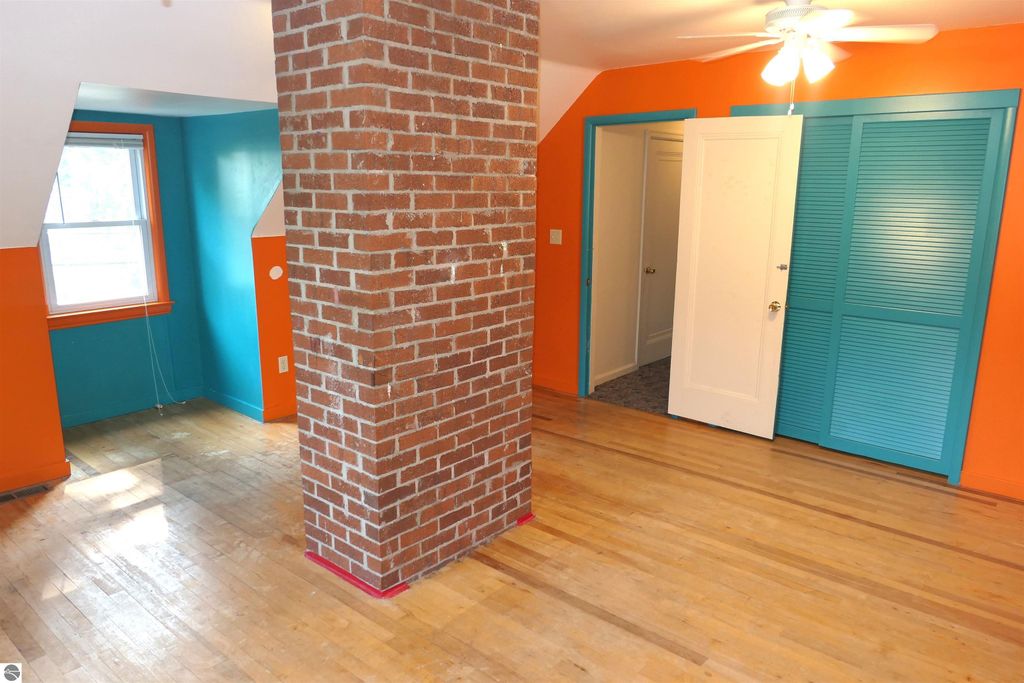 Image 21 of property listing at 134 Wilson Drive, St Louis, MI 48880