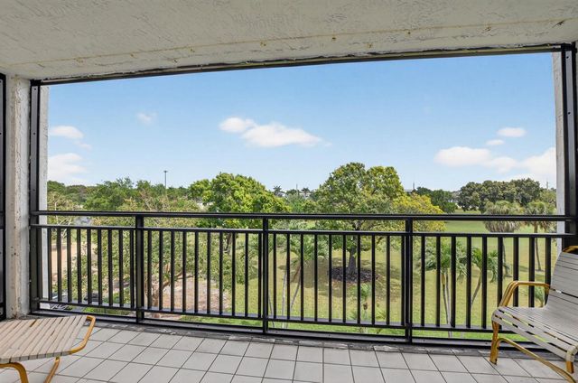 7170 Promenade Drive 401, Boca Raton, FL 33433