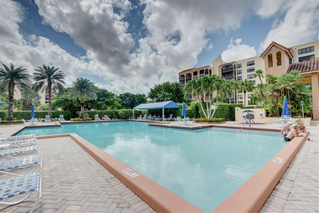 7170 Promenade Drive 401, Boca Raton, FL 33433