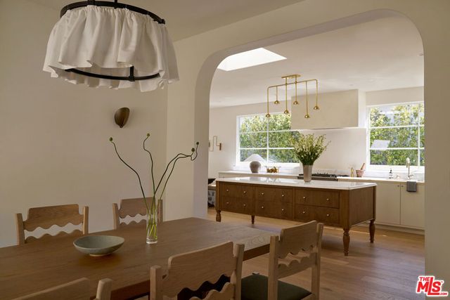 2214 Glencoe Avenue, Venice, CA 90291