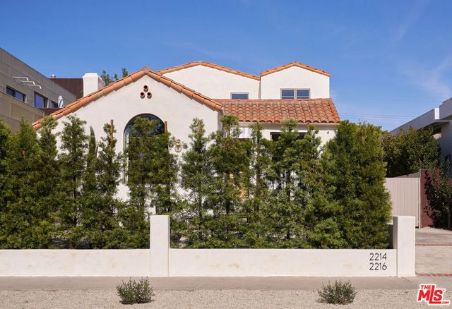 2214 Glencoe Avenue, Venice, CA 90291