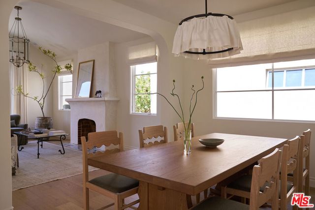 2214 Glencoe Avenue, Venice, CA 90291