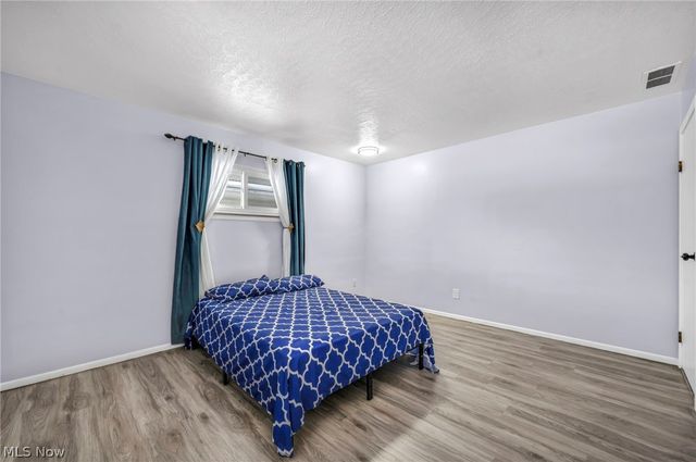 498 Jeannette Drive, Richmond Heights, OH 44143