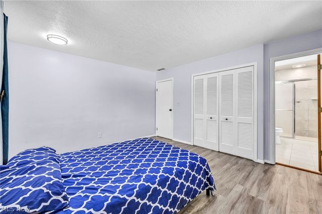 498 Jeannette Drive, Richmond Heights, OH 44143