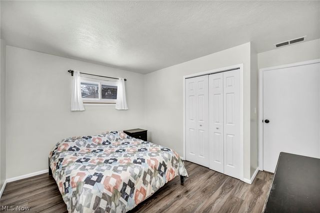 498 Jeannette Drive, Richmond Heights, OH 44143