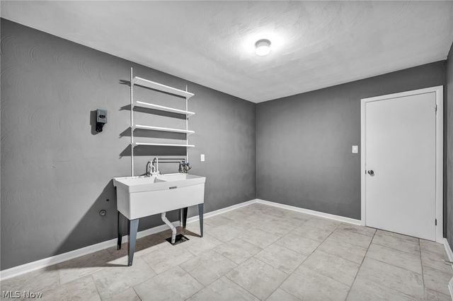 498 Jeannette Drive, Richmond Heights, OH 44143