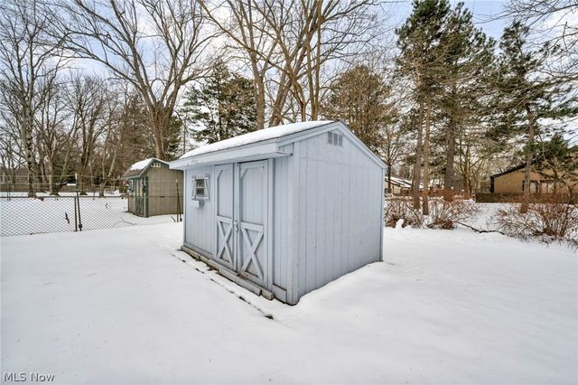 498 Jeannette Drive, Richmond Heights, OH 44143