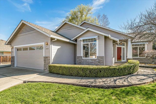 3524 Shawna Drive, Medford, OR 97504