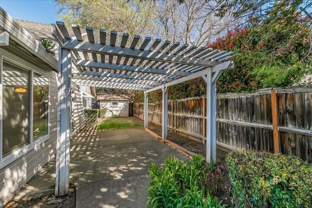 3524 Shawna Drive, Medford, OR 97504