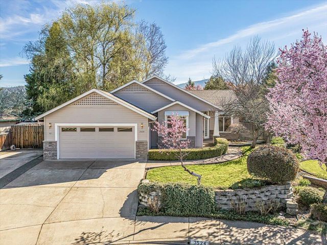3524 Shawna Drive, Medford, OR 97504
