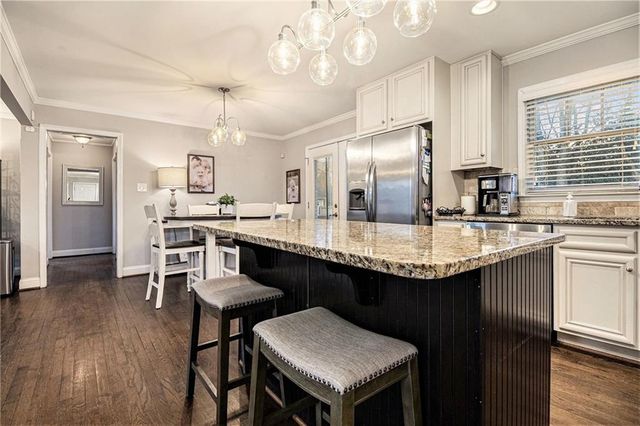 14 Larkwood Circle, Cartersville, GA 30120