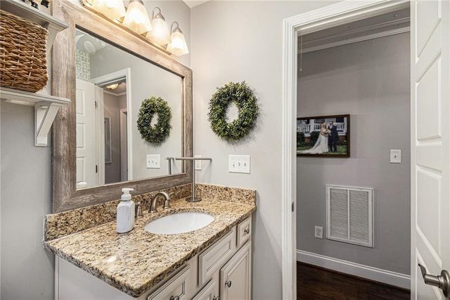 14 Larkwood Circle, Cartersville, GA 30120